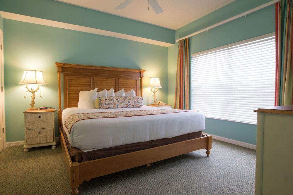 Barefoot Suites 2 Barefoot Suites 2