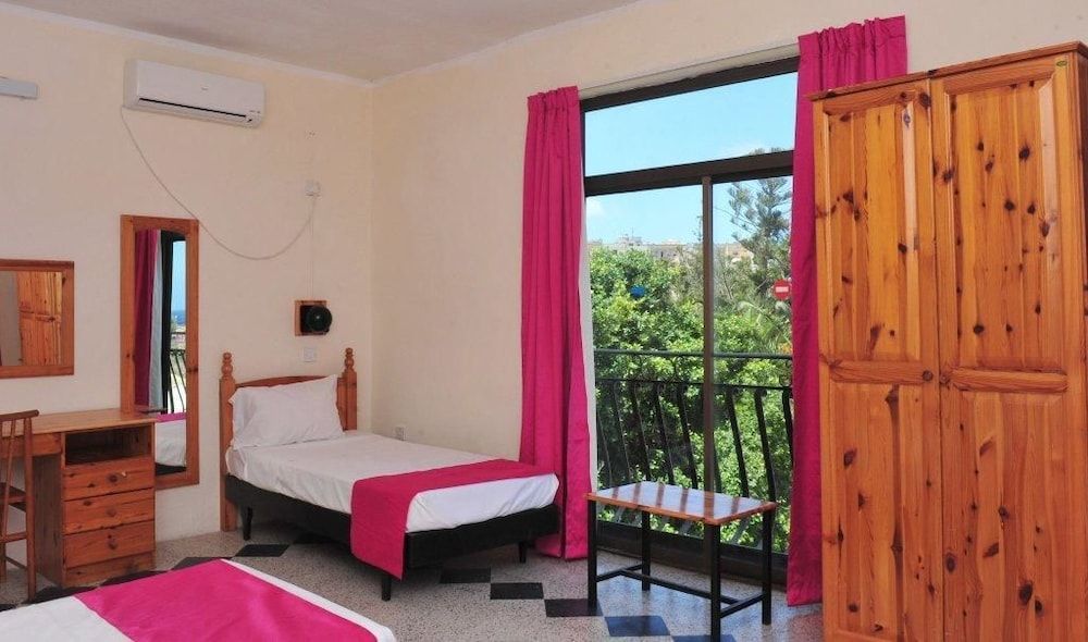 Beach Garden Hotel 3