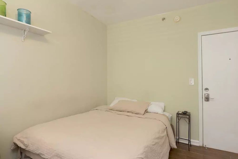 Beachfront Studio-South Beach-Miami 3 Beachfront Studio-South Beach-Miami 3