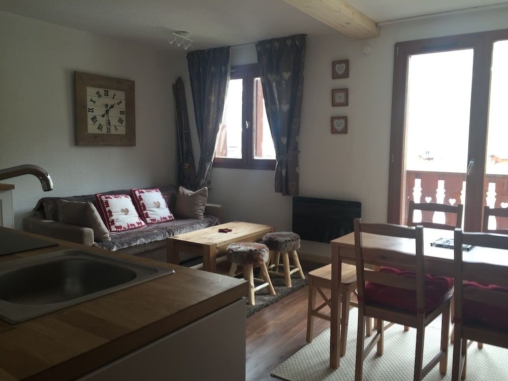 Bel Appartement Pied des Pistes 1