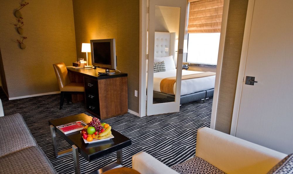 Bentley Hotel 3 Bentley Hotel 3