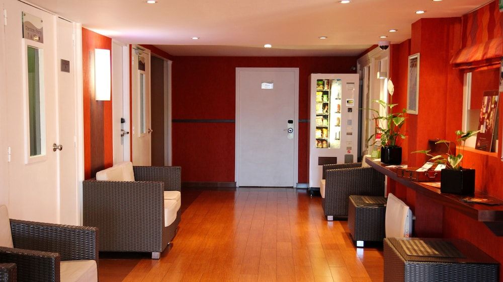 Best Western The Hotel Versailles 2