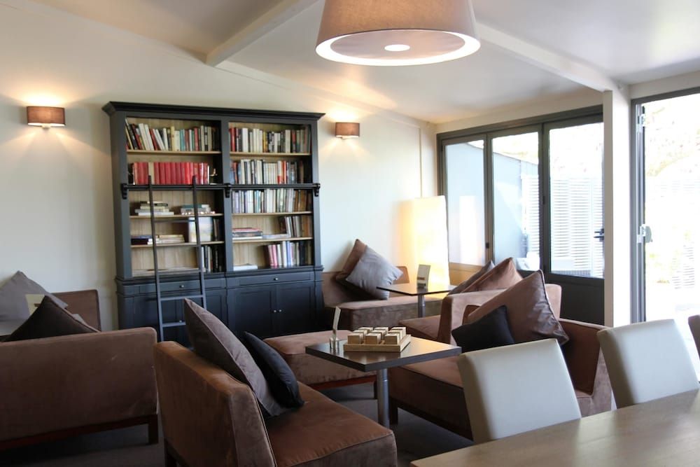 Best Western The Hotel Versailles 3