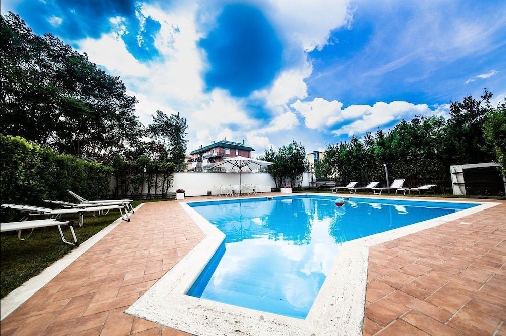 Hotel Roma Tor Vergata 1 Hotel Roma Tor Vergata 1