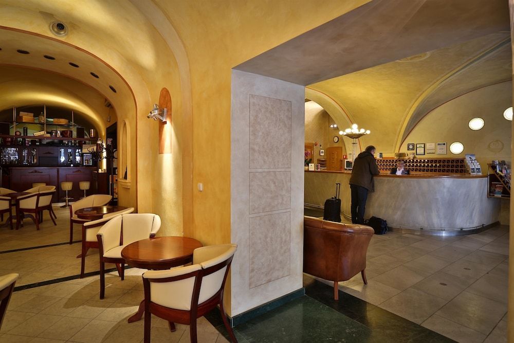 Best Western Plus Hotel Meteor Plaza 3 Best Western Plus Hotel Meteor Plaza 3