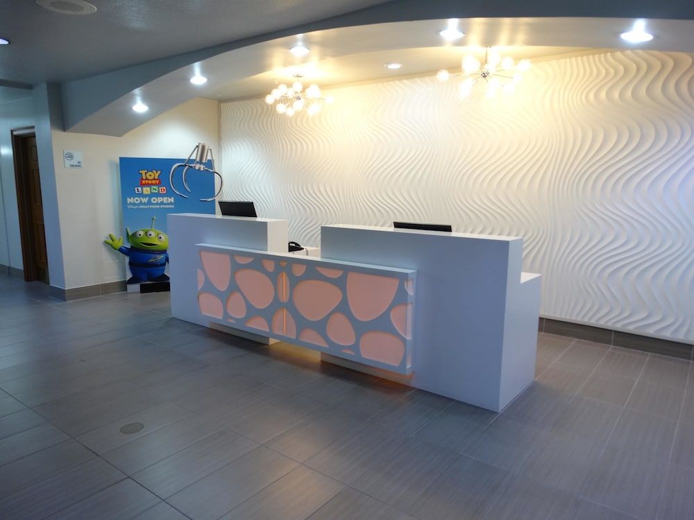 Best Western Plus Kissimmee-Lake Buena Vista South Inn & Suites 2 Best Western Plus Kissimmee-Lake Buena Vista South Inn & Suites 2