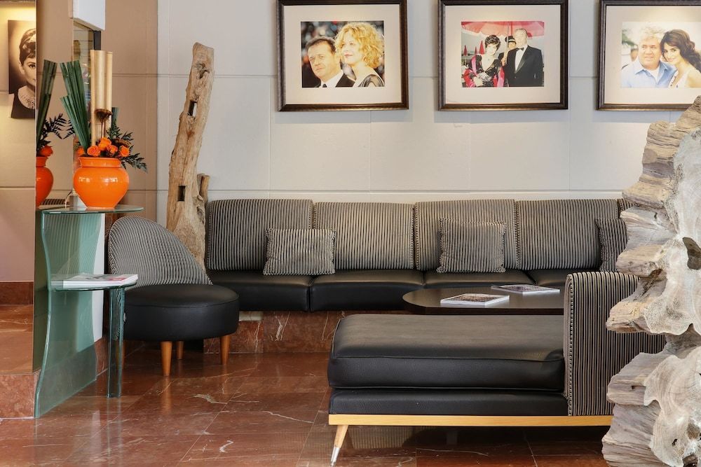 Best Western Plus Le Patio des Artistes 2