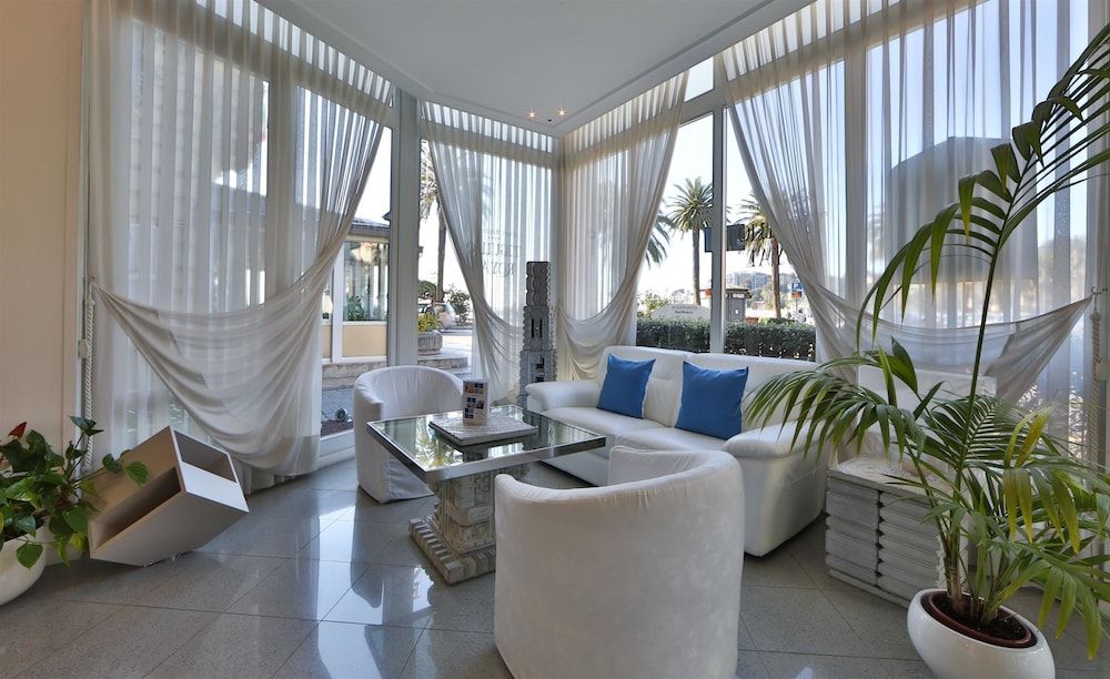 Best Western Plus Tigullio Royal Hotel 3