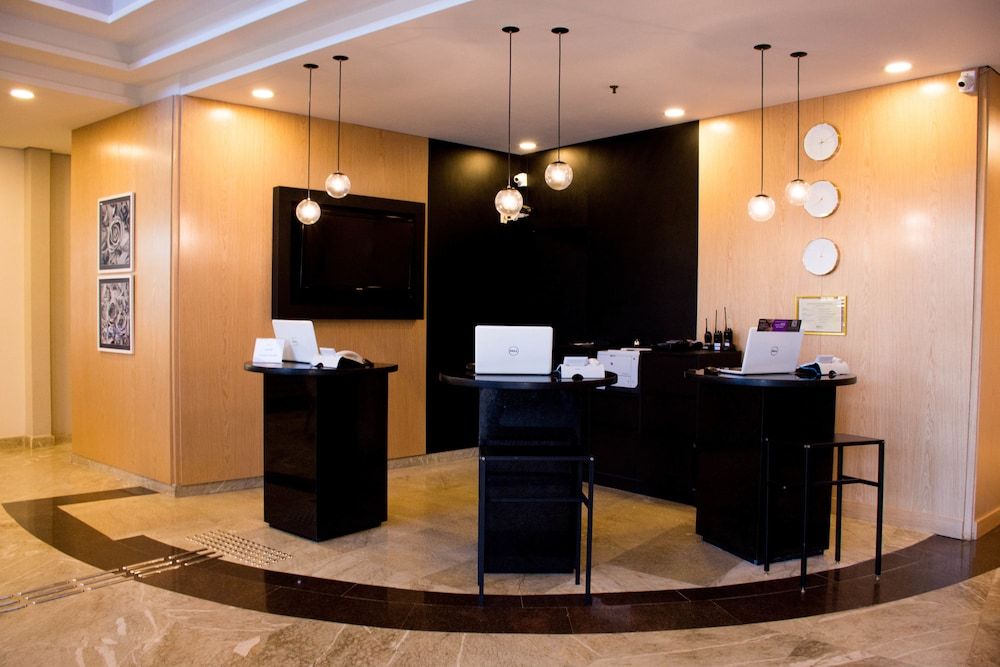 Blue Tree Towers Analia Franco Tatuape 2