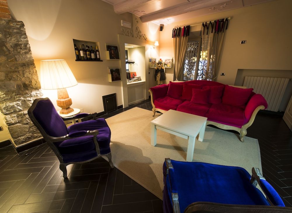 Relaise Borgo San Faustino 3 Relaise Borgo San Faustino 3