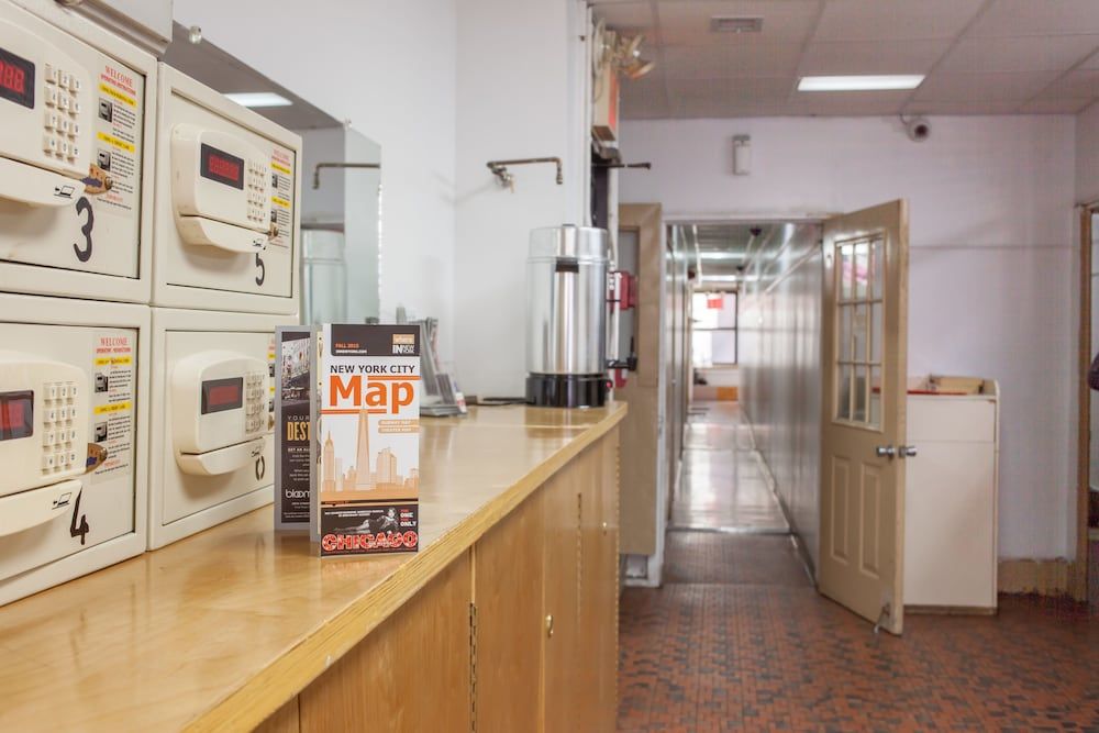 Bowery Grand Hotel 3 Bowery Grand Hotel 3