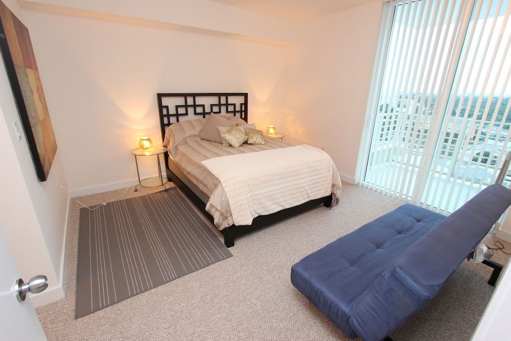 Brickell by Vacation District 3