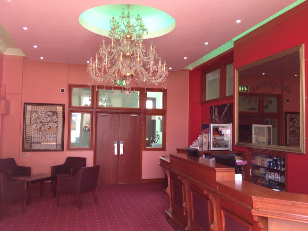 Bridge Park Hotel 1