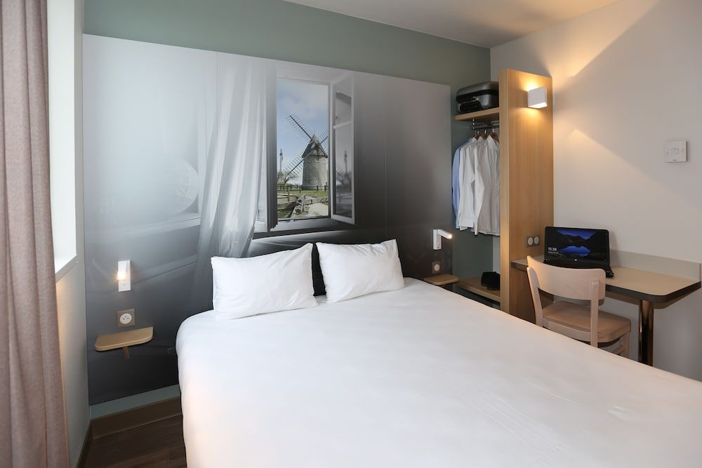 B&B Hotel Les Herbiers 2 estrelas em Les Herbiers