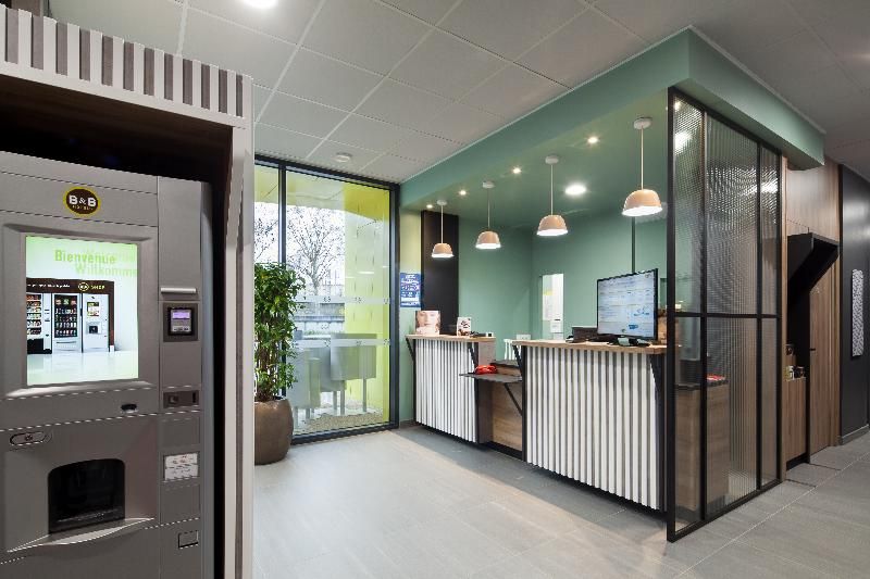 B&B Hôtel Nanterre Rueil Malmaison 3 estrelas em Nanterre