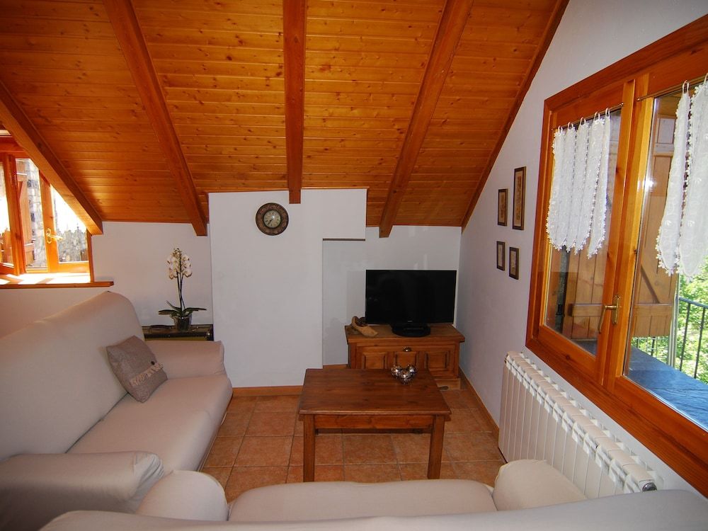 CA DE Badia / Apartamentos 1 CA DE Badia / Apartamentos 1