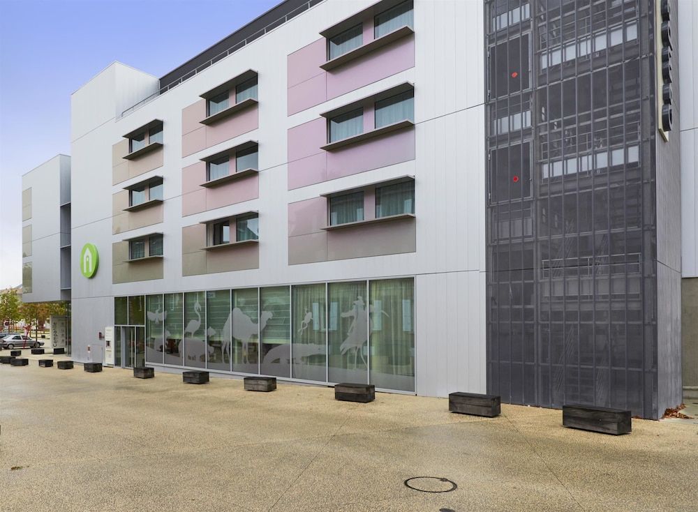 Campanile La Roche Sur Yon Centre - Gare 3 estrelas em La Roche-sur-Yon