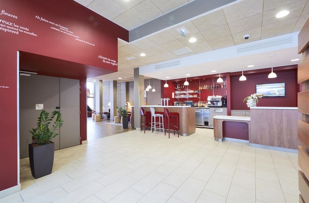 Campanile La Roche Sur Yon Centre - Gare 3