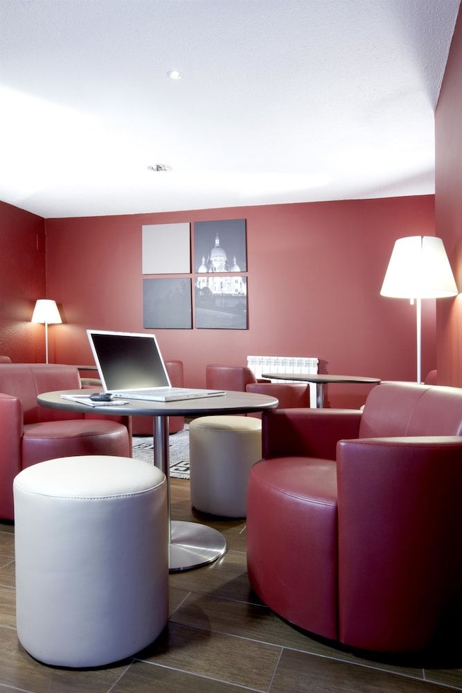 Campanile Les Ulis 3