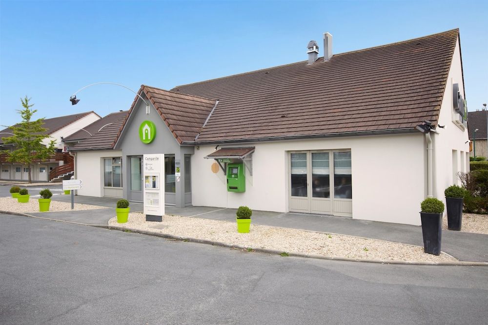 Campanile Meaux 3 estrelas em Meaux