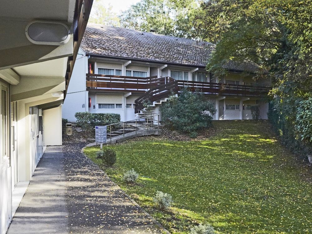 Campanile Paris Nord - Ecouen La Croix Verte 3 étoiles à Écouen