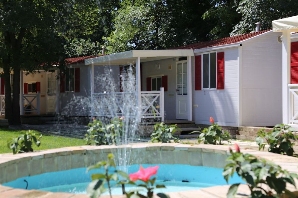 Camping Village Green Garden -1 estrelas em Sirolo