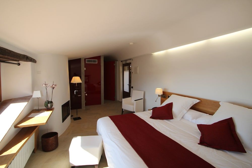 Can Cuch Hotel - Restaurante 3 Can Cuch Hotel - Restaurante 3