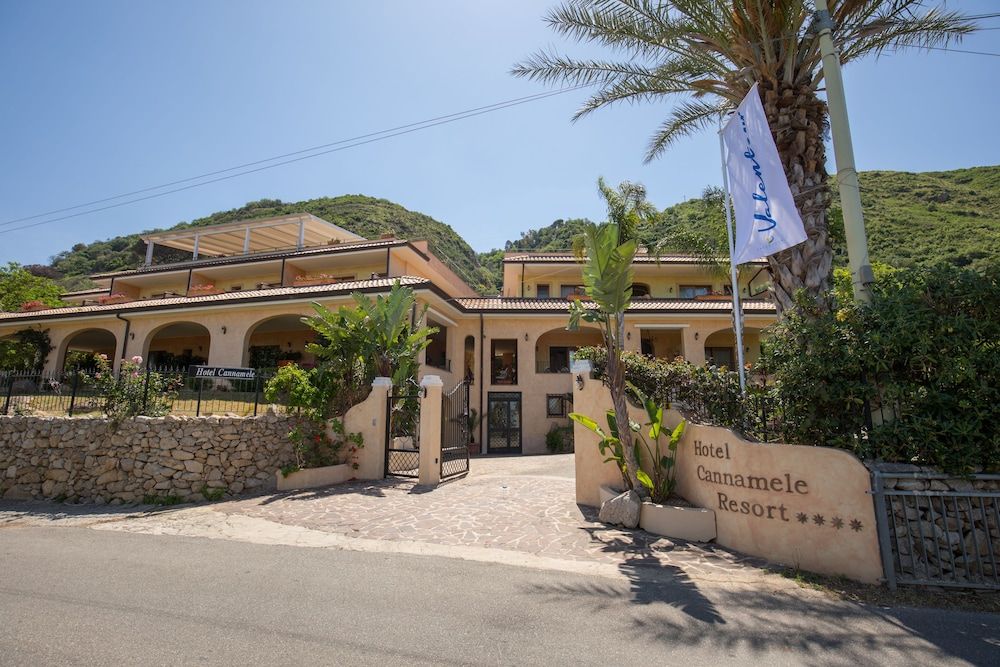 Hotel Cannamele Resort 4 estrelas em Parghelia