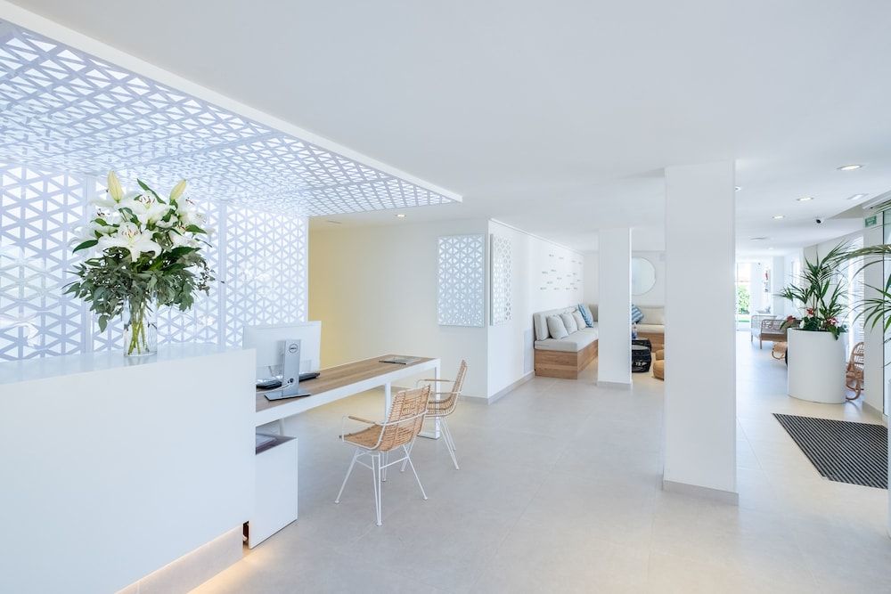 Carema Beach Menorca 2