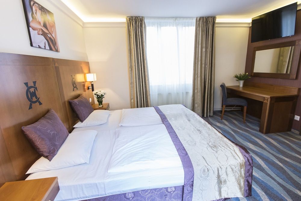 Carlton Hotel Budapest 3