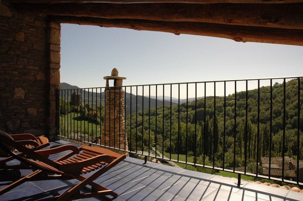 Casa Insol 3 estrelas em Laspaúles