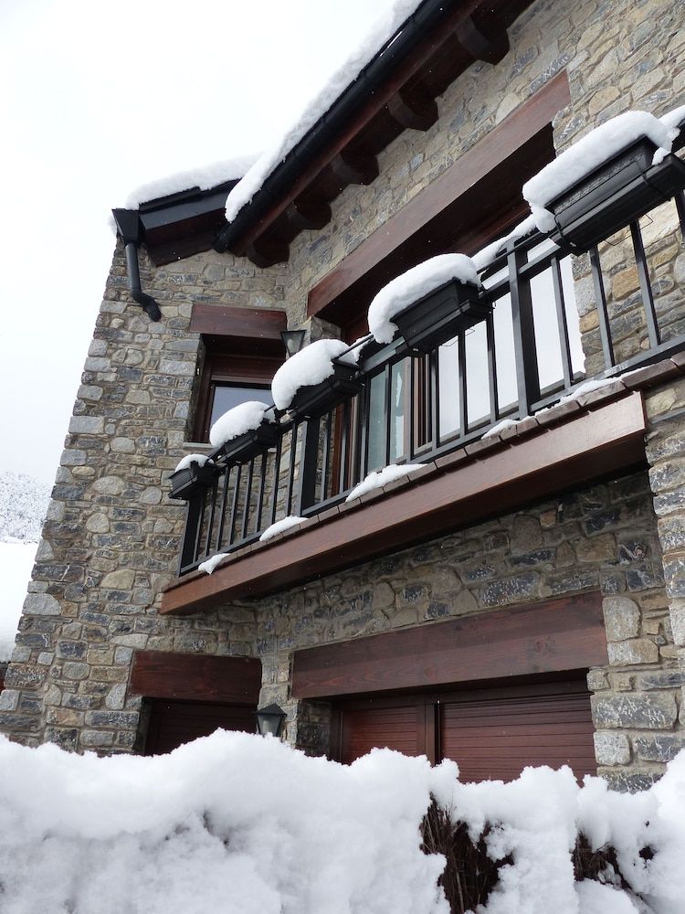 Casa Llop 1 Casa Llop 1