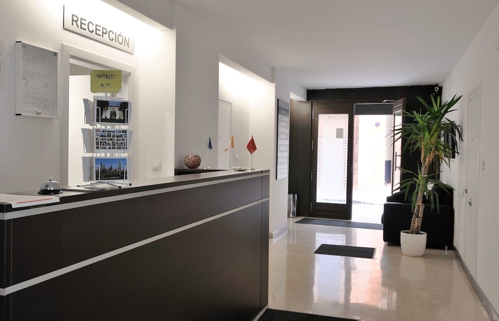 Casa Palacios de los Sitios 2