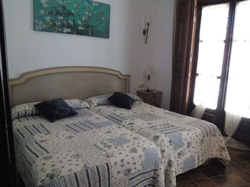 Casa Rural El Sueño de Lucrecia 2 Casa Rural El Sueño de Lucrecia 2