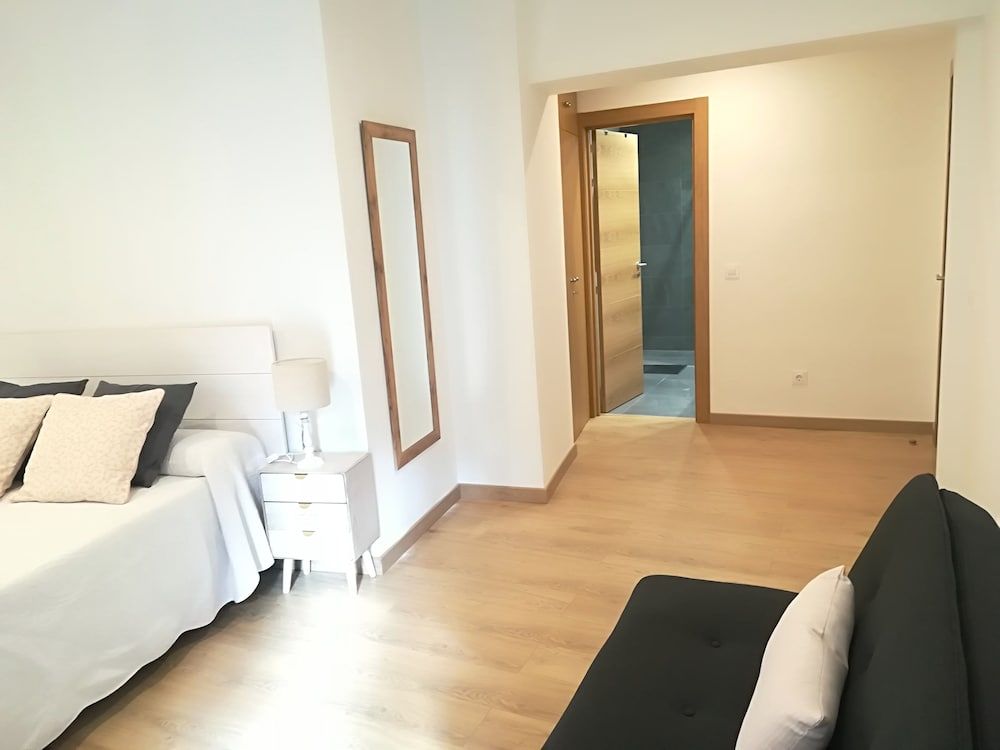 Casón del Comercio 3