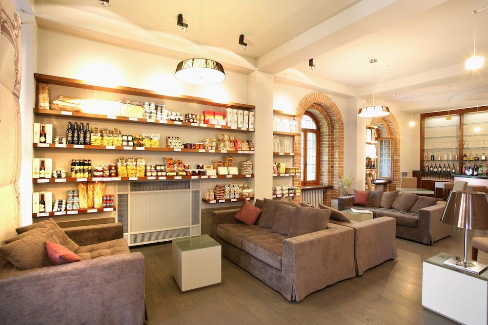 Hotel Castello di Santa Vittoria 3