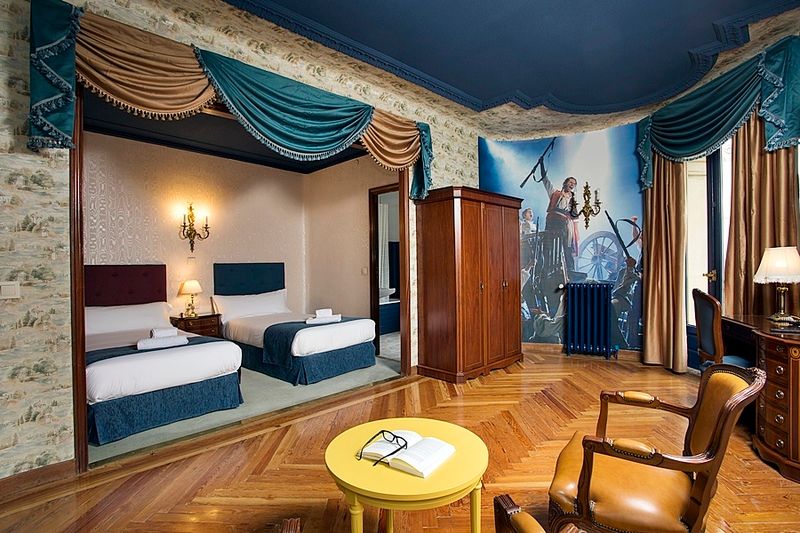 Casual Madrid del Teatro 1