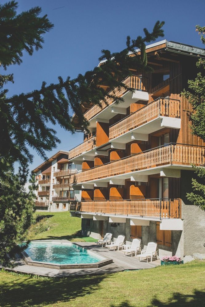 Chalet les Clarines-Appartements 2 estrelas em La Rosière