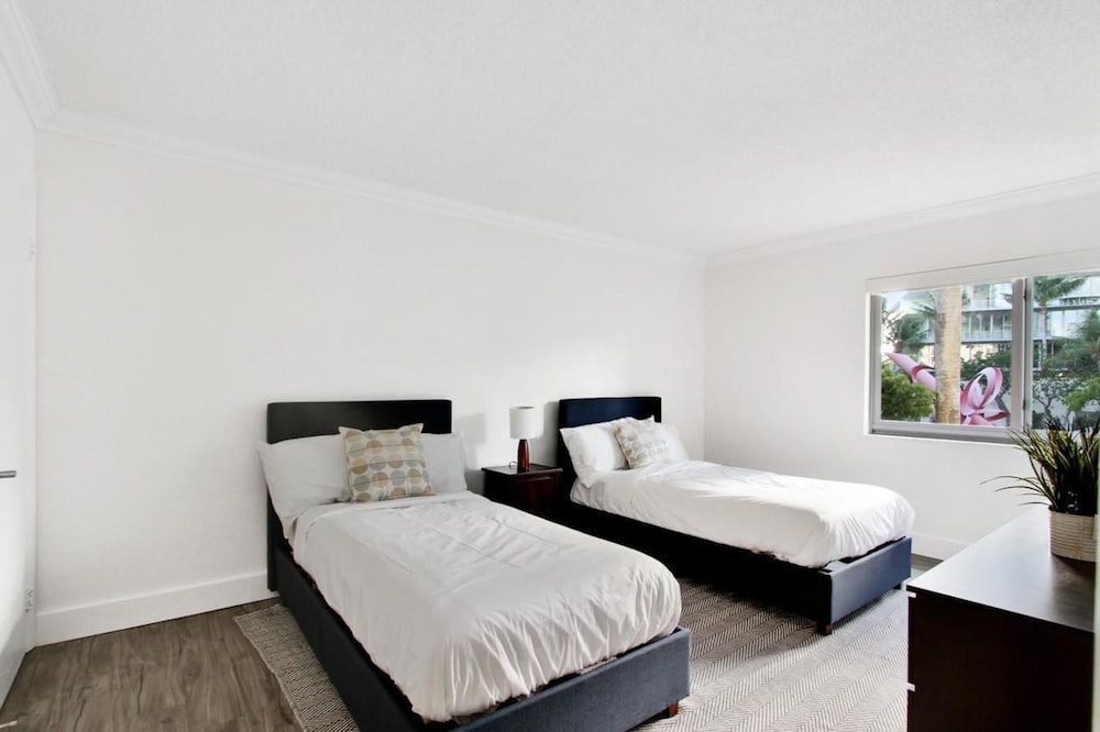 Charming 2BR in Coconut Grove by Sonder 3