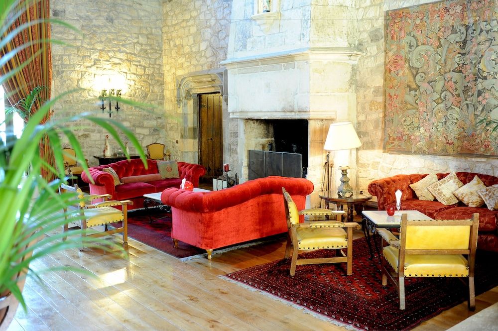 Chateau de Brindos 2