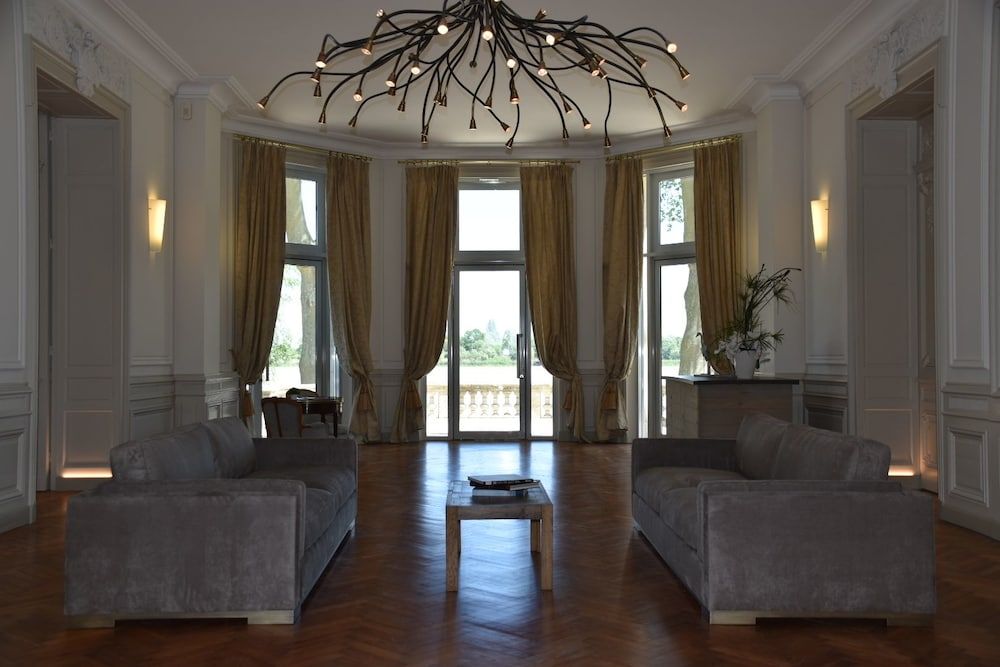 Chateau Grattequina 3