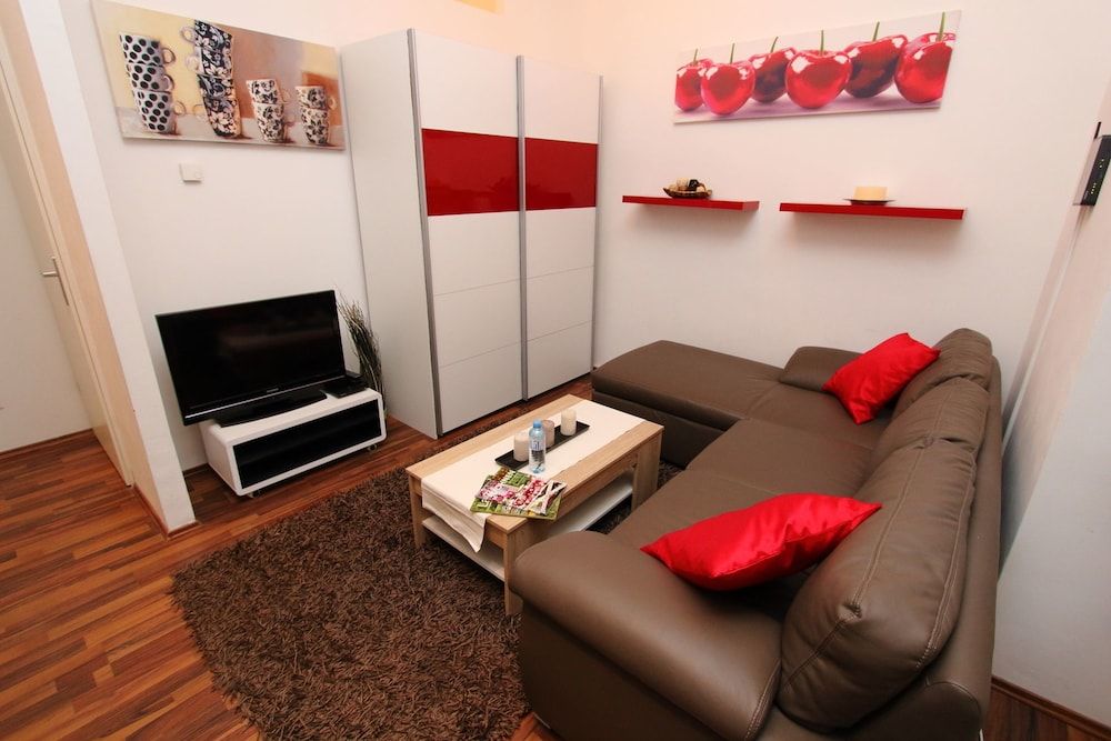 CheckVienna - Währinger Strasse 1 CheckVienna - Währinger Strasse 1