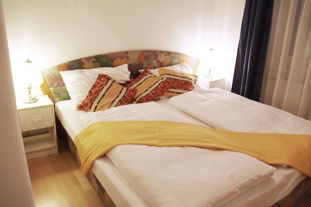 Checkvienna Edelhof 2