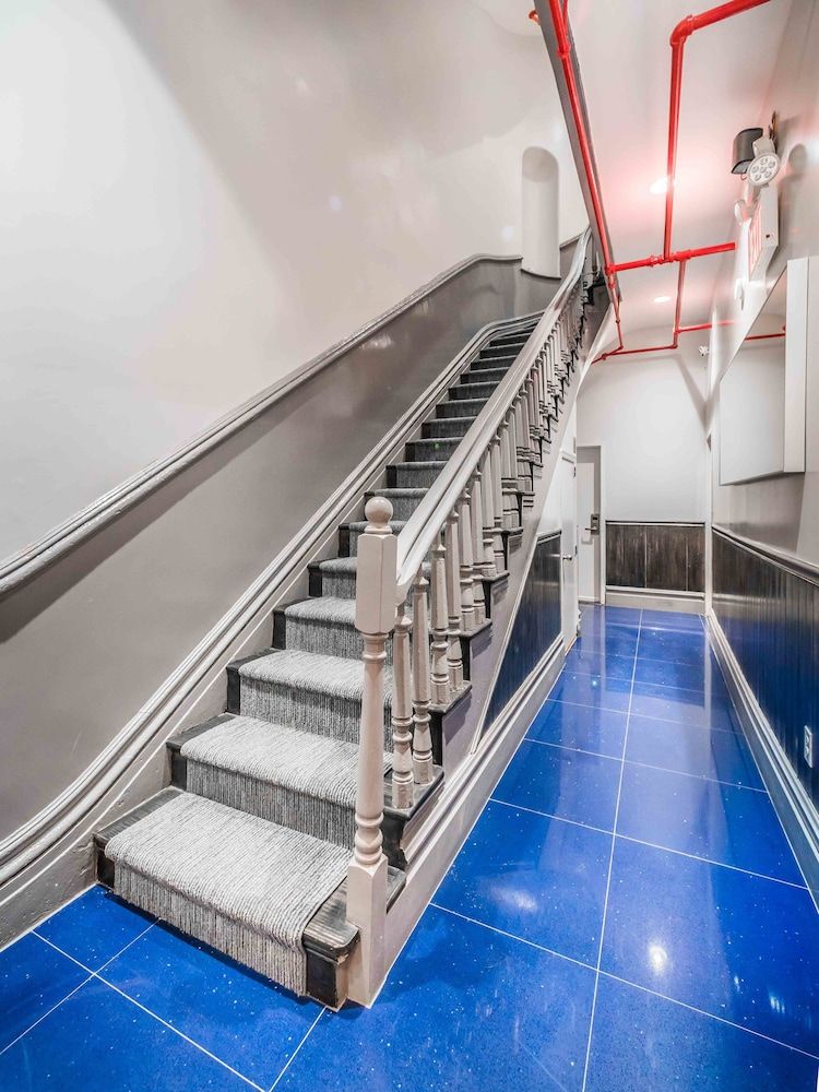 Chelsea Inn 2 Chelsea Inn 2