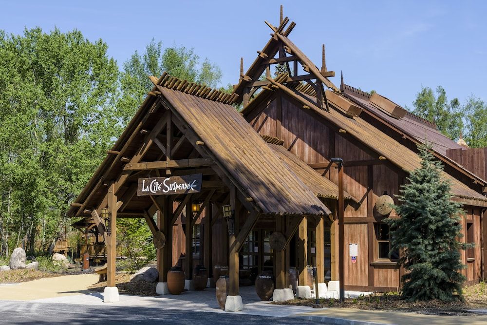 Cité Suspendu Hôtel 3 estrelas em Plailly