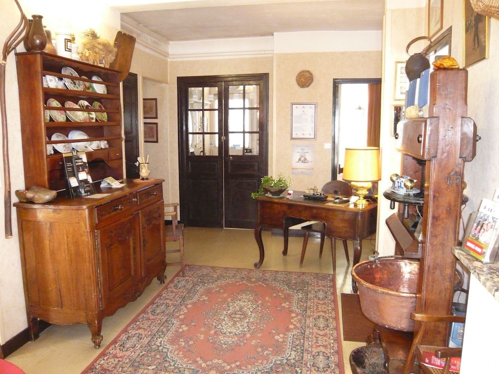 Citotel Aéro-Hotel 2 estrelas em Le Blanc-Mesnil