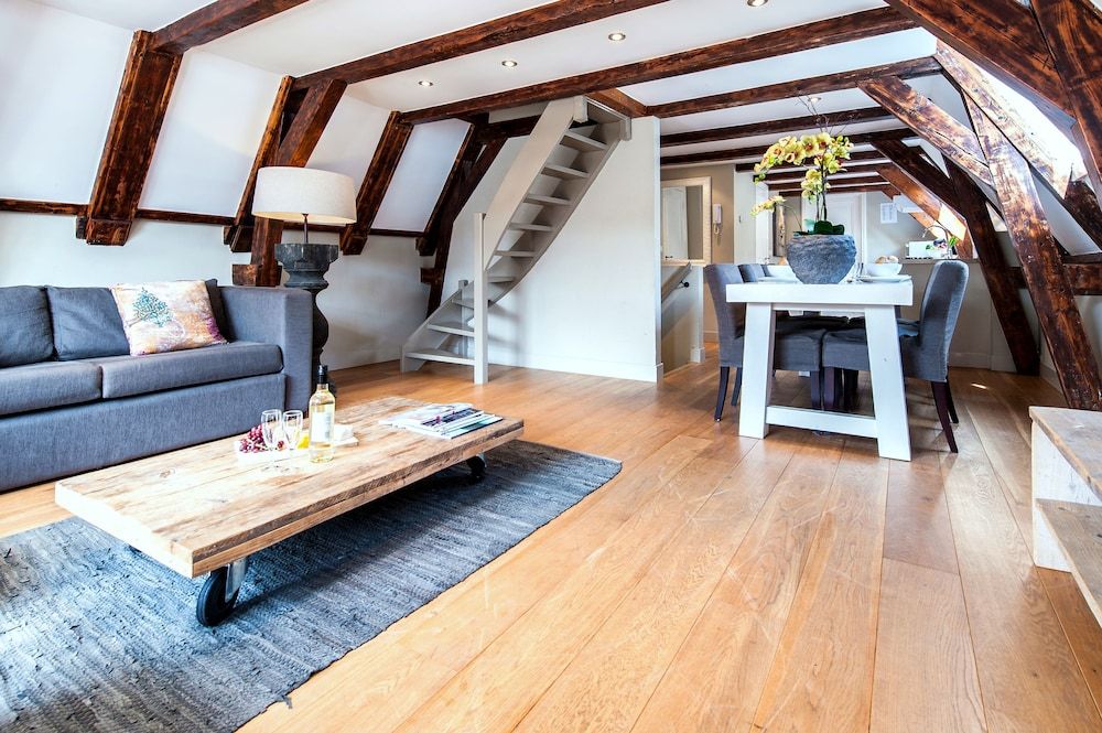 City Center VIP Apartments 1