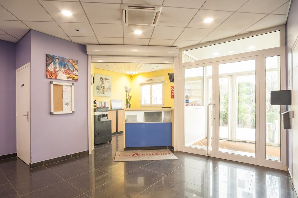 City Residence Chelles 3