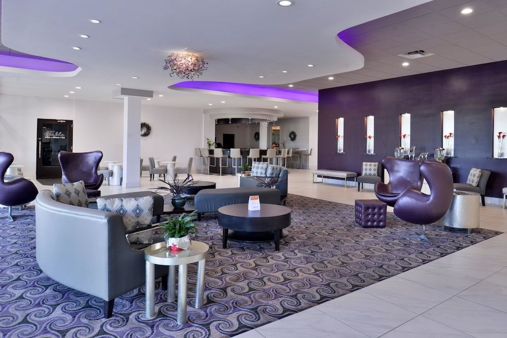 Clarion Inn & Suites Across From Universal Orlando Resort 1 Clarion Inn & Suites Across From Universal Orlando Resort 1