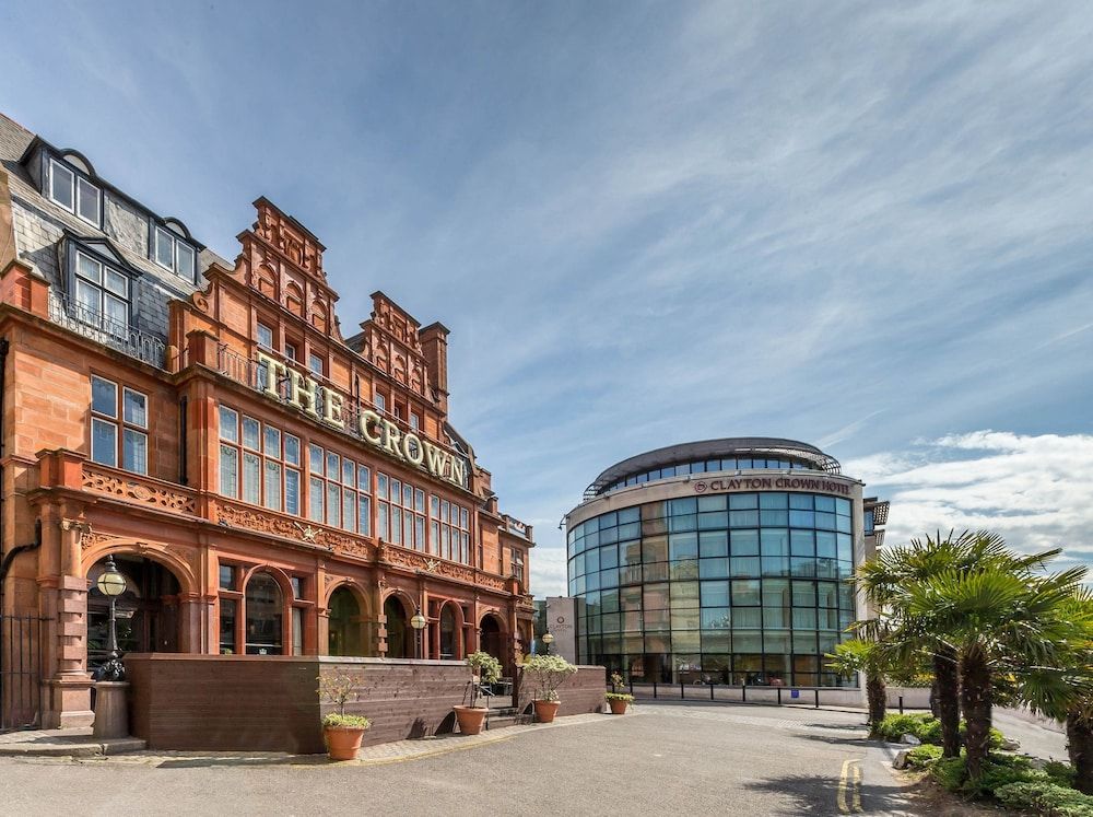 Clayton Crown Hotel London 1